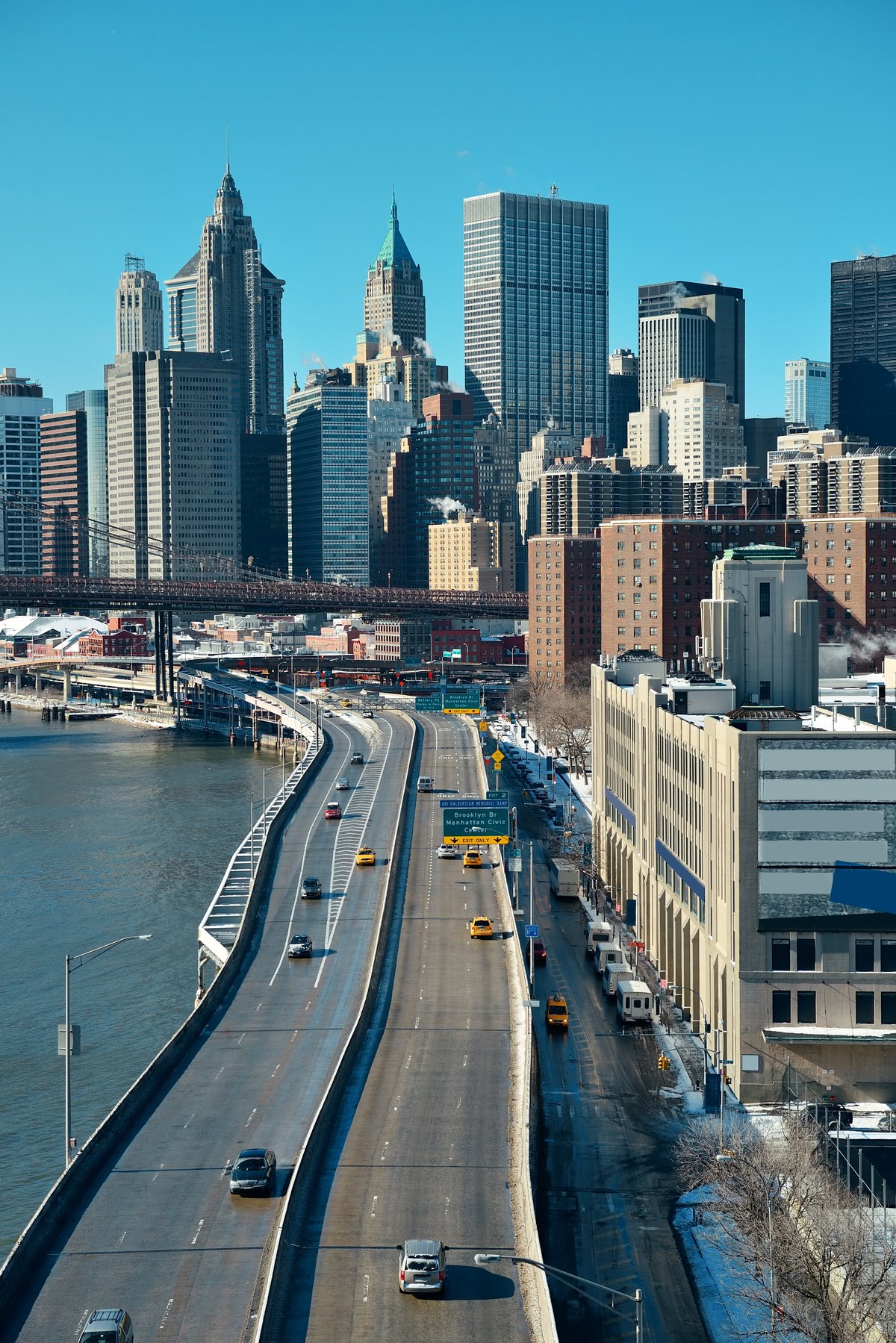 Manhattan skyline and highway beside the East River